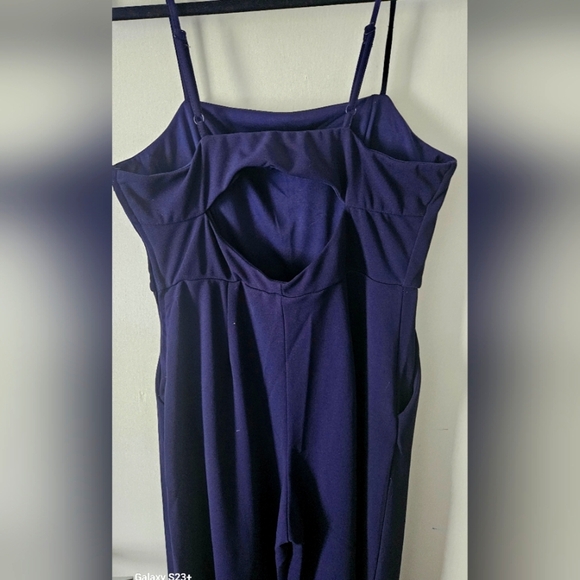 Blue Jumpsuit with Flowing Silhouette - Picture 5 of 7